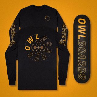 Posledních pár kusů plnotučných longsleevů z kolekce Typo je na storu ve výprodeji 🫰